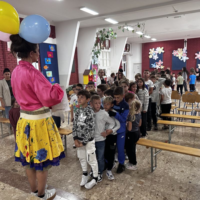 “Kate koju znate” ponovno razveselila učenike OŠ Kistanje “Kate koju znate” ponovno razveselila učenike OŠ Kistanje